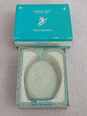HELENA RUBINSTEIN "Heaven Sent" Soap on a Rope - NIB